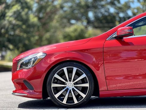 Used 2019 Mercedes-Benz CLA 250 image 12