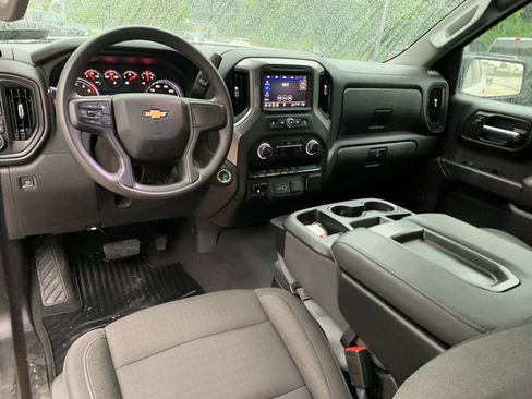 Used 2024 Chevrolet Silverado 1500 Custom AWD/4WD image 19