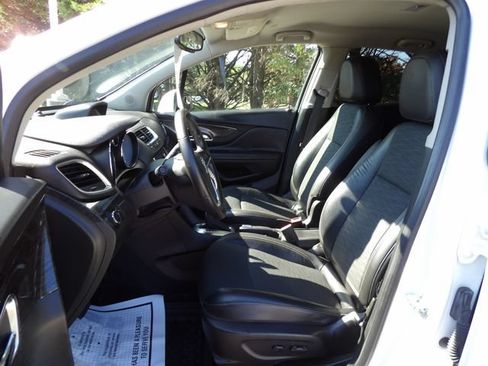 Used 2016 Buick Encore FWD image 14