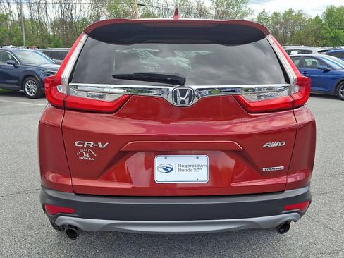 Used 2018 Honda CR-V Touring image 5