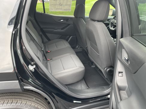 Used 2026 Chevrolet Equinox LT w/ LPO, Floor Liner Package AWD/4WD image 26