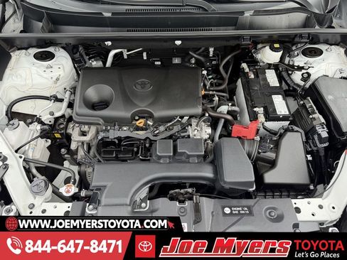 Used 2024 Toyota RAV4 LE image 29