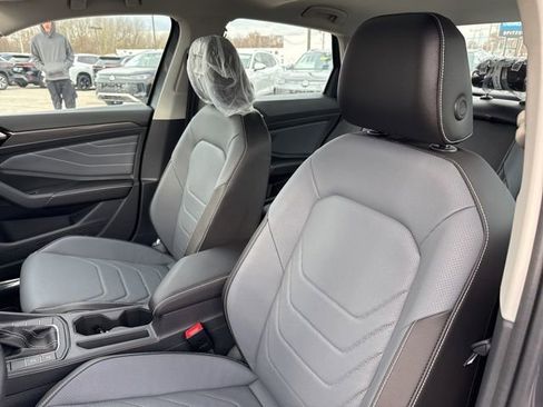 New 2026 Volkswagen Jetta SEL image 38