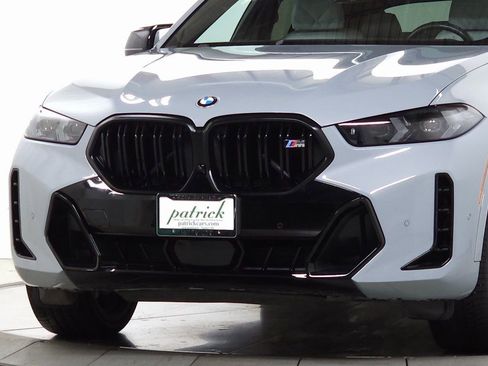 Used 2024 BMW X6 M60i w/ Dynamic Handling Package image 3
