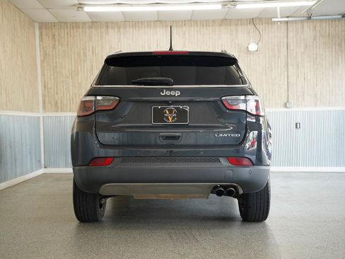 Used 2018 Jeep Compass Limited w/ Navigation Group FWD image 8
