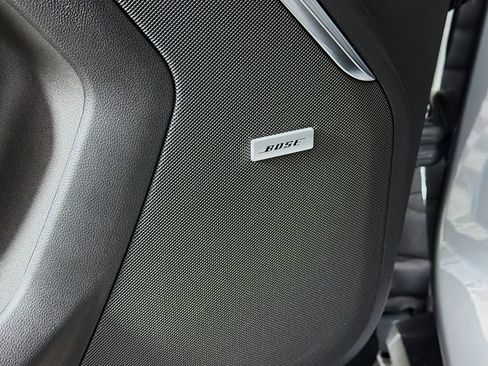 New 2026 Chevrolet Suburban High Country image 21