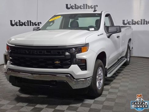 Certified 2025 Chevrolet Silverado 1500 W/T RWD image 3