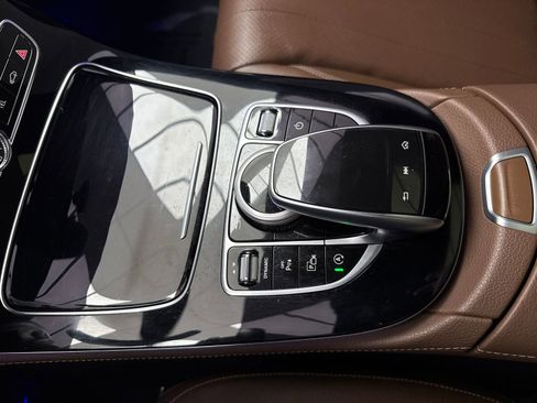Used 2017 Mercedes-Benz E 300 image 29