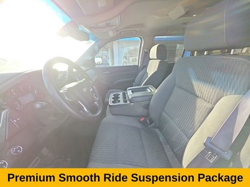 Used 2015 Chevrolet Tahoe LS image 12