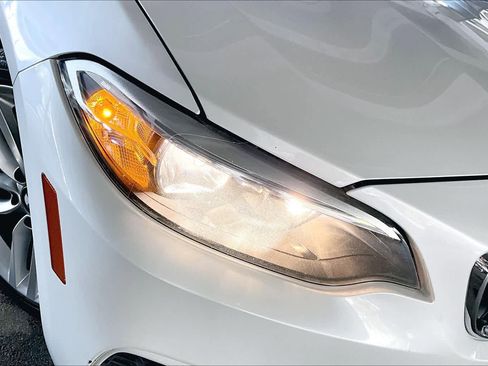 Used 2016 BMW 228i Convertible image 25