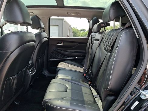 Used 2023 Hyundai Santa Fe Limited AWD/4WD image 10