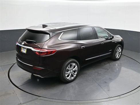 Used 2020 Buick Enclave Avenir w/ Avenir Technology Package image 18