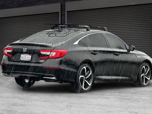 Used 2022 Honda Accord Sport image 4