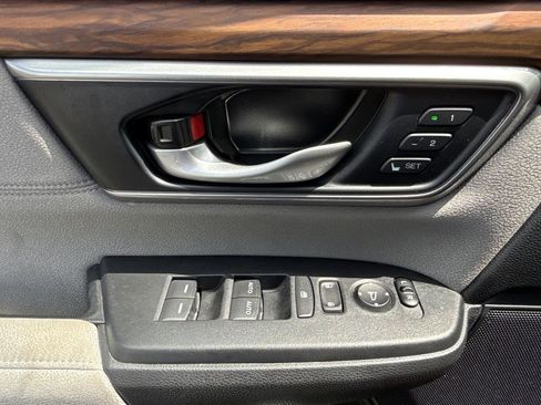 Certified 2021 Honda CR-V EX image 20