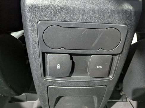 Used 2023 Ford Explorer XLT w/ Equipment Group 202A image 13