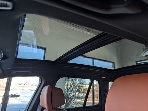 New 2026 BMW X5 xDrive40i w/ Executive Package image 20