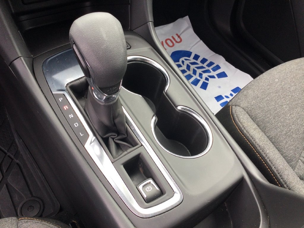 Used 2024 Chevrolet Equinox LT w/ LPO, Floor Liner Package FWD image 25