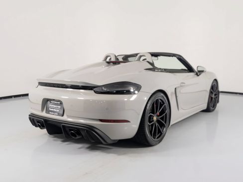 Certified 2021 Porsche 718 Boxster Spyder RWD image 11