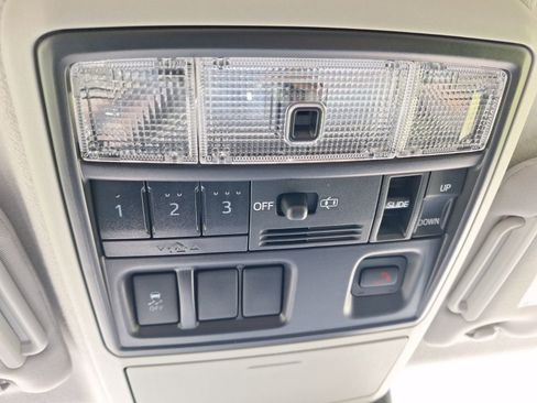 Used 2023 Toyota 4Runner SR5 Premium w/ Moonroof Package image 28