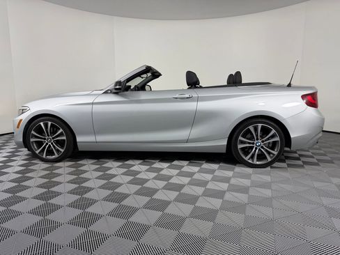 Used 2015 BMW 228i xDrive Convertible image 2