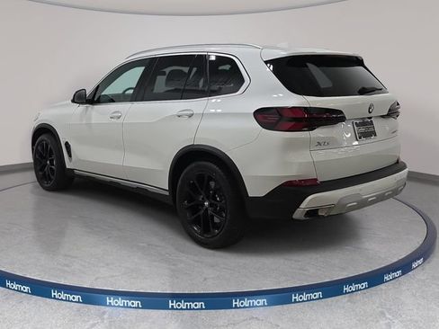 Used 2024 BMW X5 xDrive40i w/ Premium Package AWD/4WD image 8