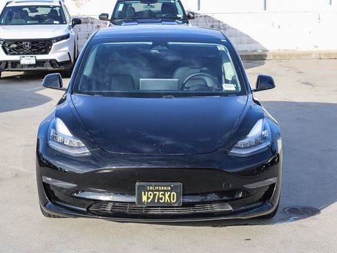 Used 2020 Tesla Model 3 Long Range image 2