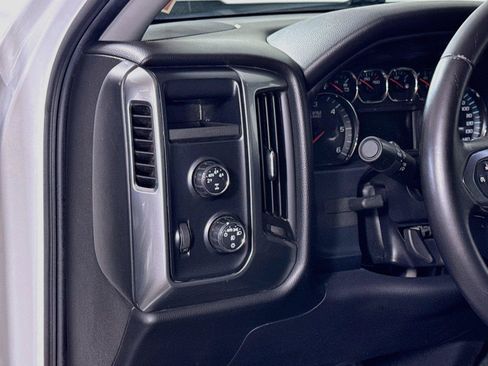 Used 2016 Chevrolet Silverado 1500 LT w/ All Star Edition AWD/4WD image 4