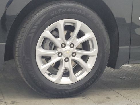 Used 2020 Chevrolet Equinox LT w/ Driver Convenience Package image 31