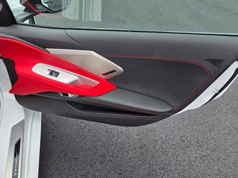 Used 2023 Chevrolet Corvette Stingray Preferred Cpe w/ Battery Protection Package RWD image 33