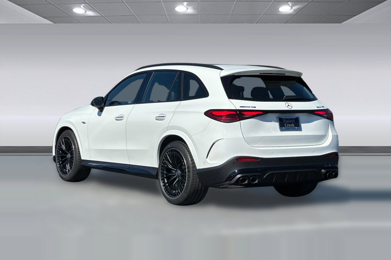 New 2026 Mercedes-Benz GLC 43 AMG 4MATIC image 3