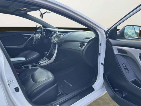 Used 2013 Hyundai Elantra Limited w/ Technology Pkg FWD image 17