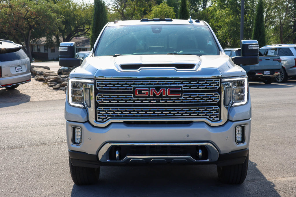 Used 2021 GMC Sierra 2500 Denali w/ Denali Ultimate Package AWD/4WD image 2