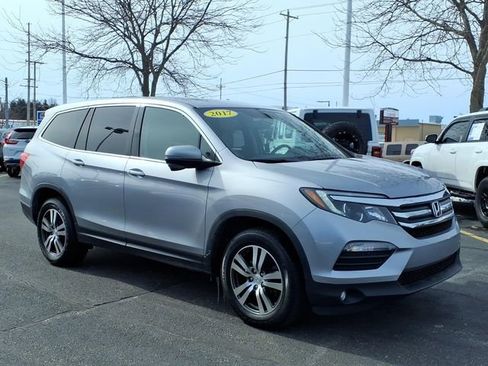 Used 2017 Honda Pilot EX-L image 3