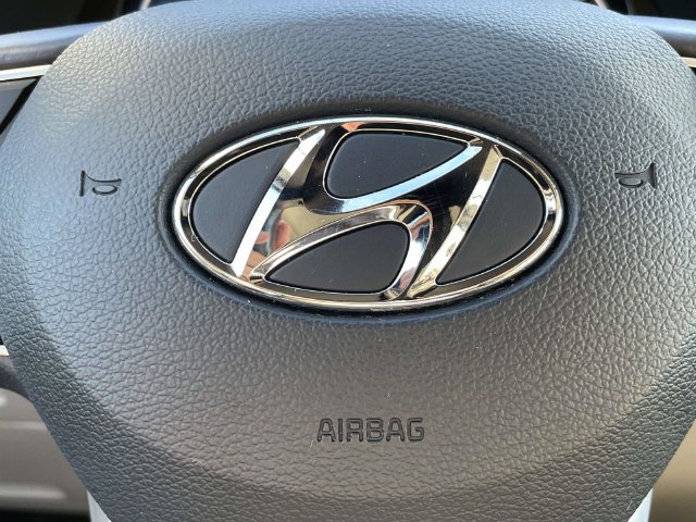 Used 2021 Hyundai Palisade Limited FWD image 23
