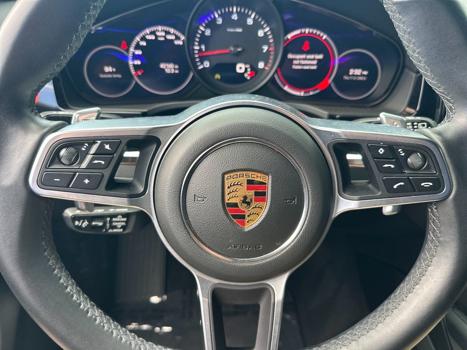 Used 2023 Porsche Cayenne Platinum Edition AWD/4WD image 13