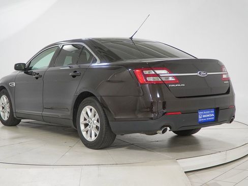 Used 2014 Ford Taurus SE FWD image 6