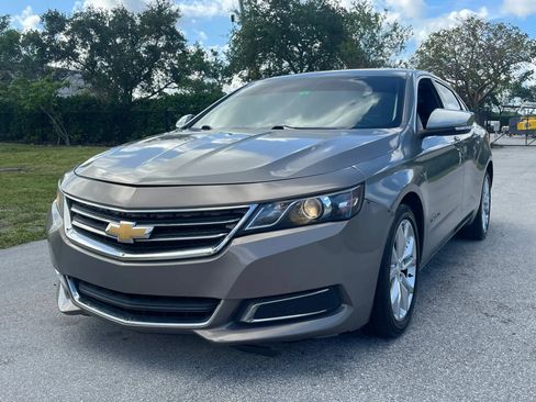 Used 2017 Chevrolet Impala LT FWD image 5