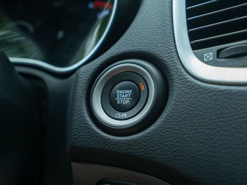 Used 2019 Dodge Durango Citadel w/ Technology Group AWD/4WD image 30