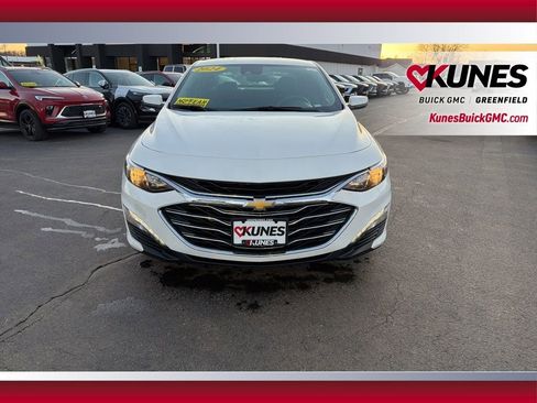 Used 2024 Chevrolet Malibu LT FWD image 12