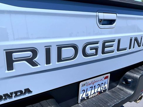 Used 2025 Honda Ridgeline RTL+ image 9