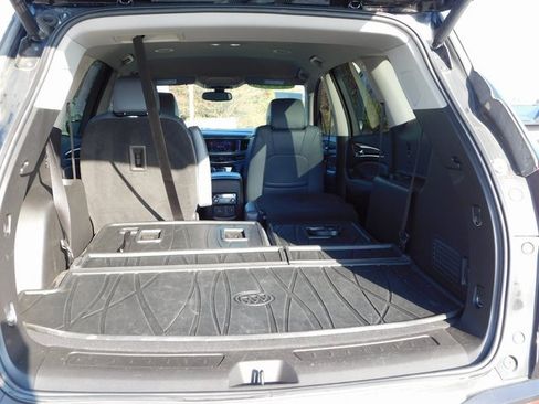 Used 2021 Buick Enclave Essence w/ Sport Touring Edition image 26