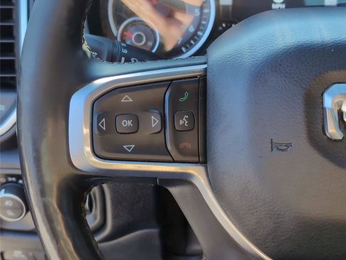 Used 2019 RAM 1500 Laramie image 17