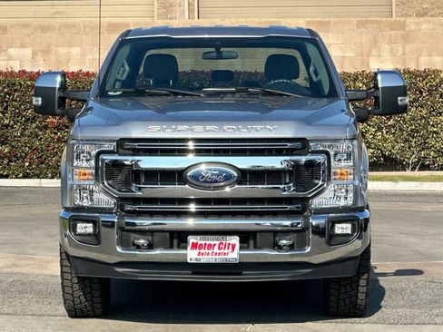 Used 2022 Ford F250 XLT w/ XLT Premium Package image 9