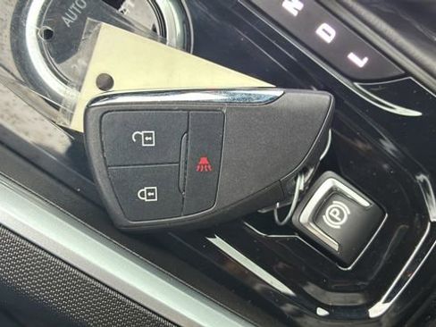 Certified 2024 Chevrolet Colorado LT w/ LT Convenience Package image 26