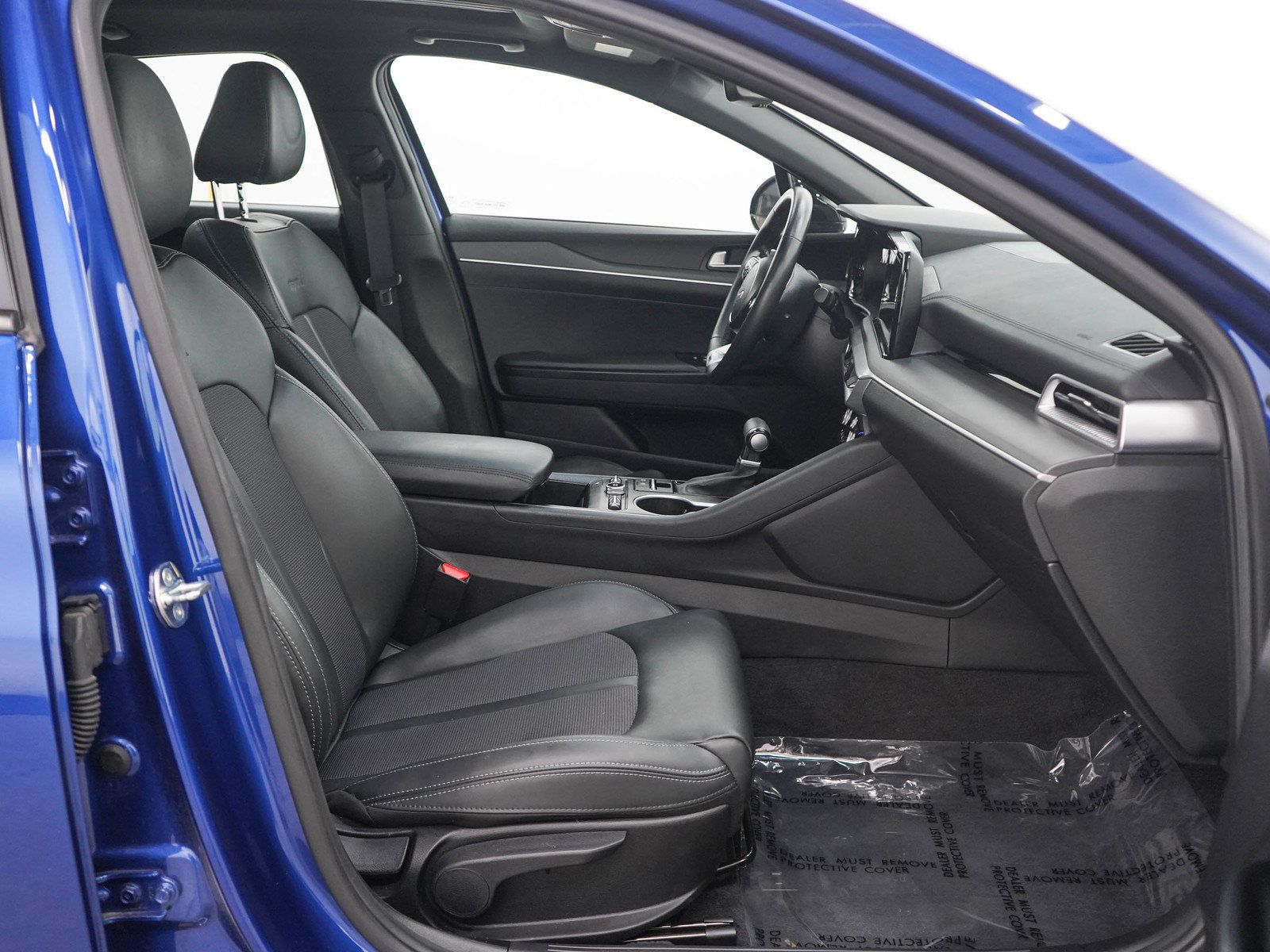 Used 2023 Kia K5 GT-Line AWD/4WD image 11