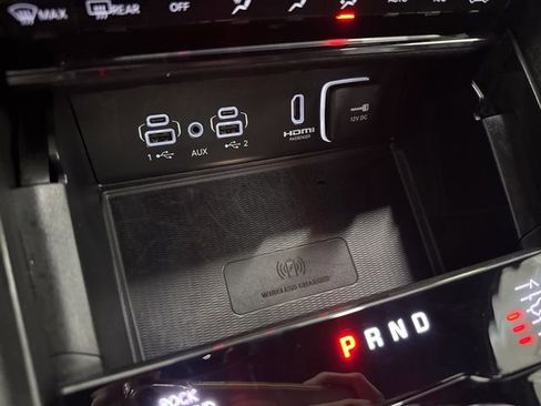 Used 2024 Jeep Grand Cherokee Trailhawk w/ Luxury Tech Group III image 50