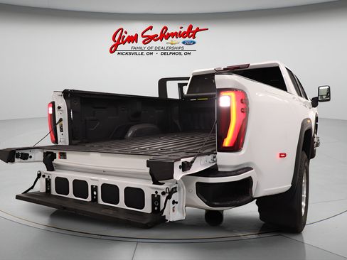 Used 2026 GMC Sierra 3500 Denali w/ Denali Reserve Package AWD/4WD image 41