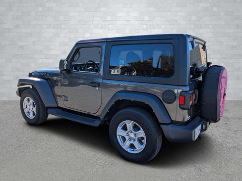 Used 2022 Jeep Wrangler Sport S image 7