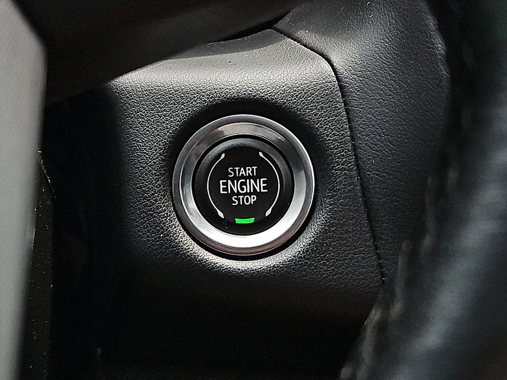Used 2021 GMC Yukon SLT w/ SLT Premium Package AWD/4WD image 23
