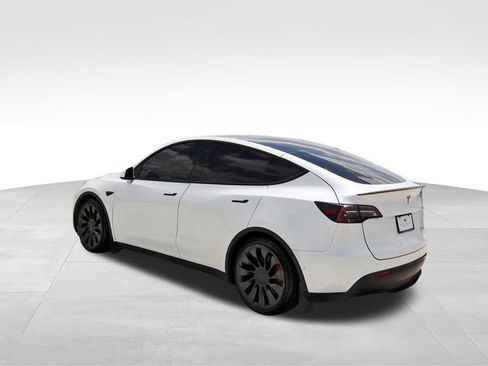 Used 2022 Tesla Model Y Performance AWD/4WD image 3